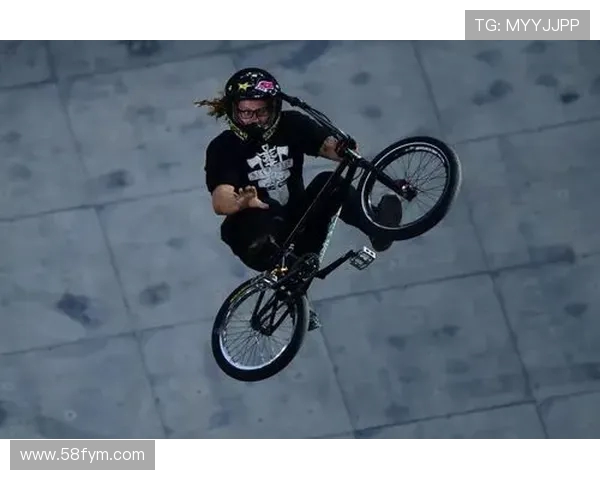 重庆街舞队在极限运动会中以89分高居积分榜首位引发热议